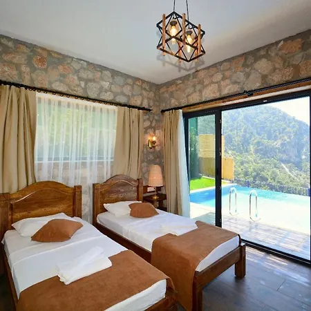 Bello Villa *